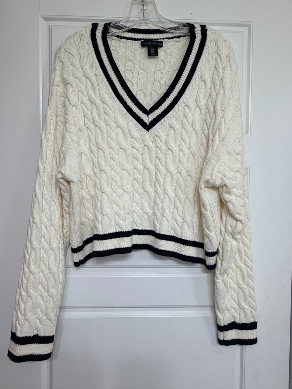 House of Harlow 1960 White V-Neck Cable Knit Sweater with Black Trim